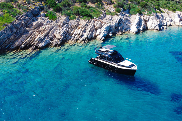Bodrum: Private Yacht Tour with Lunch for 6 Hours Bodrum Private Yacht Sunset Tour With Dinner For 3 Hour