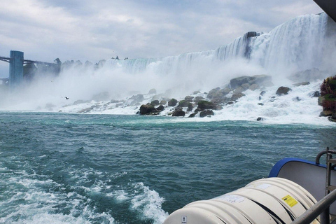 Ultra small Niagara Falls Day Tour from Toronto (Max 7)