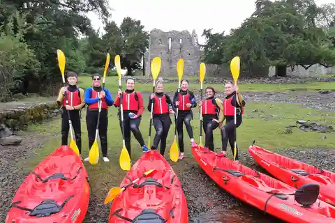 Kayak a la isla de Innisfallen. Killarney. Con guía.