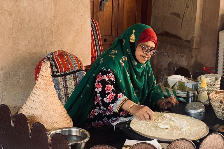 Van Muscat: hele dag Nizwa Souq, Nizwa Fort en Jabel Akhdar