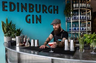 Edinburgh Gin: Offizielle Destillerie-Tour & Schokoladenverkostung