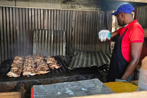 Montego Bay: Airport Transfer with City Tour and Food Stop Montego Bay Hotels: Round-trip Airport Transfer