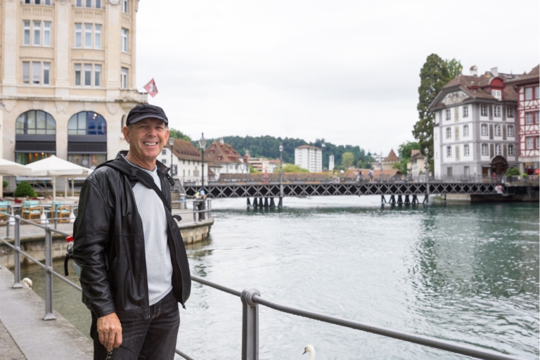 Lucerne : Visite privée à pied avec croisière panoramique en yacht