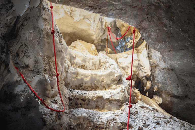 Gullfoss: Eishöhle und Gletschertour im Glacier Monster Truck