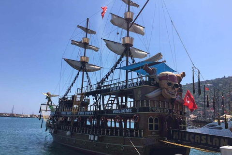 Alanya: Pirate Cruise with Shows, Lunch & Swim Stops
