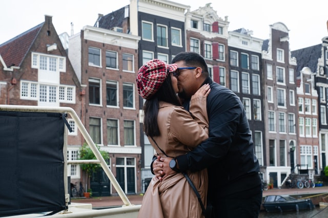 Amsterdam: Customizable Photography Tour with 9-10 Photos