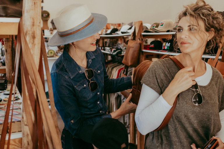 Swakopmund: Local Shopping Tour Swakopmund: Local Shopping Tour (1-4 persons)