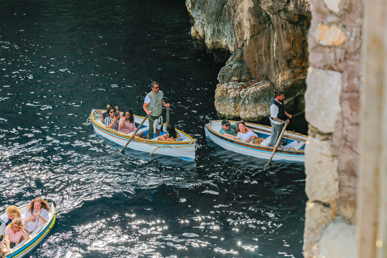 从那不勒斯出发：卡普里岛和阿纳卡普里岛蓝色洞穴导览游卡普里岛法语之旅