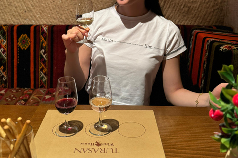 Cappadocia: Tour privato di degustazione di vini con spuntini