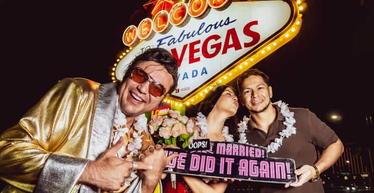 Las Vegas: Gold Elvis Vow Renewal or Wedding at Welcome Sign