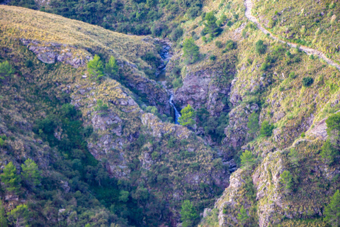 Córdoba: La Lomita Mountain Refuge Gedeelde ervaringWaar vreemden een stam worden - 7 dagen belevenis - Argentinië