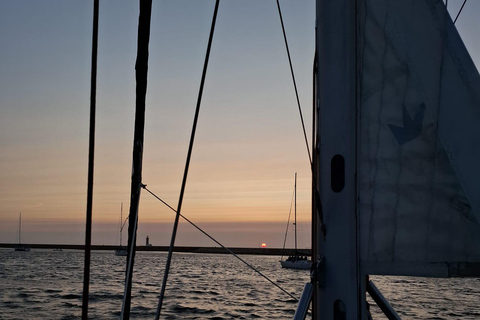 Porto,cruise with magical sunset ocean,open sail drink&snack Shared Magical Sunset Ocean