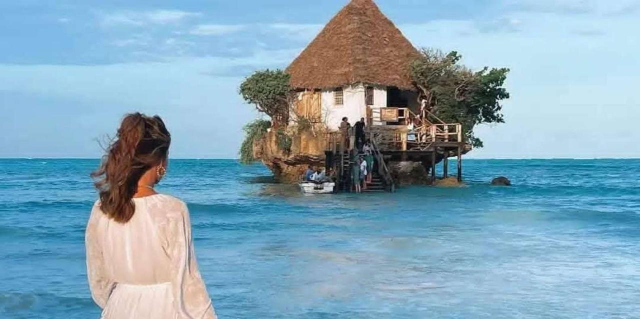 Sansibar: Tagestour zum Rock Restaurant, zur Maalum-Höhle und zum Paje-Strand