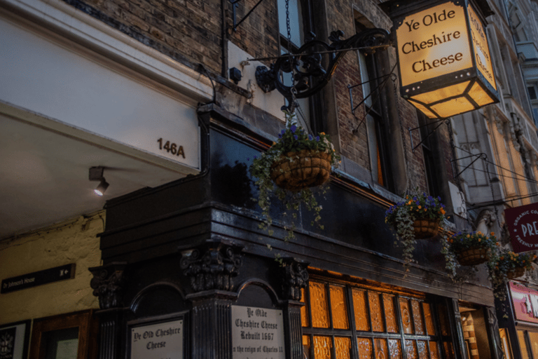 伦敦：哈利·波特 Lumos 圣诞灯巴士观光