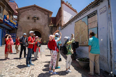 Descubra Chefchaouen e Akchour em um dia