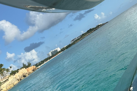 Private Day charter Saint Martin/SXM Axopar Brabusline Private Day Charter Saint Martin/SXM Axopar Brabusline