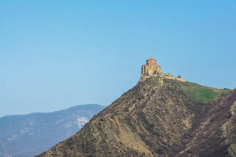 2-Day Tour: Magical Retro Car Tbilisi & Mtskheta Uplistsikhe