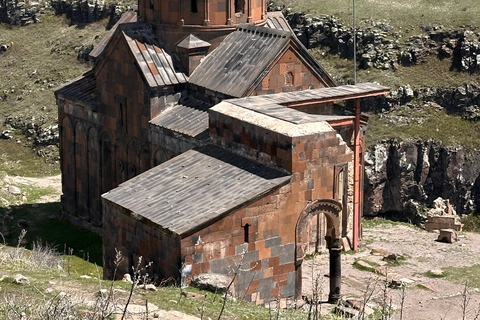 4-Day Lake Van, Kars, Ani, Doğubeyazıt and Mount Ararad Tour All-included option (pick up/drop off Istanbul hotels