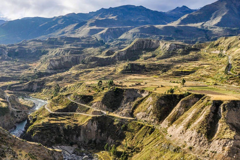 Senderismo de 2 días por el Cañón del Colca