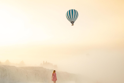From Marmaris: Pamukkale Hot Air Balloon Ride & Guided Tour