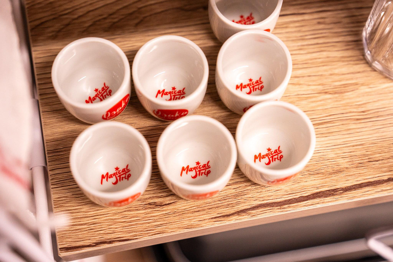 Osaka : Cours de cuisine et dégustation de saké avec visite du marché local