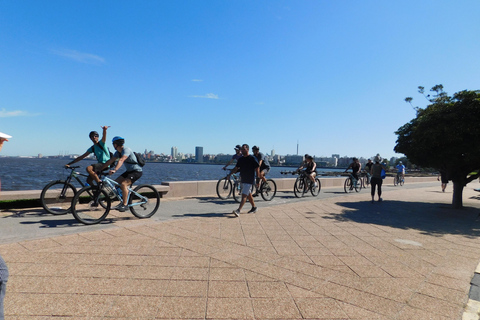 Montevideo : Croisière commentée à vélo pour les passagers de la croisière