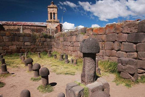 Puno: Aymara Route to Copacabana with Guided Cultural Stops Puno: Aymara Route Tour with Return