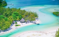 Mauricio, Catamaran Cruise a Ile Aux Cerfs con almuerzo de barbacoa - Housity