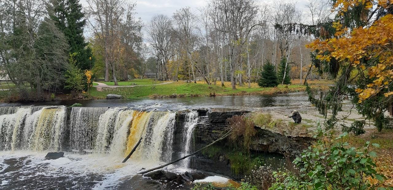 Entdecke Estland-Autotour von Tallinn nach Keila-Joa Waterfal