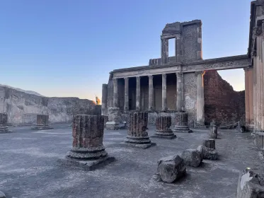 Ab Positano: Ruinen von Pompeji Kleingruppentour mit Führung