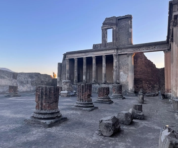 From Positano: Pompeii Ruins Small Group Guided Tour