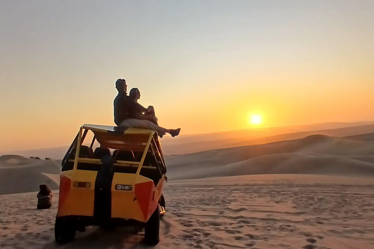 Från Ica eller Huacachina: Buggy- och sandboardtur vid solnedgångenFrån Ica eller Huacachina: Privat solnedgångstur med buggy och sandboarding.