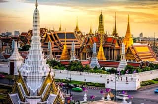 Großer Palast und Tempel von Bangkok mit einem erfahrenen Guide