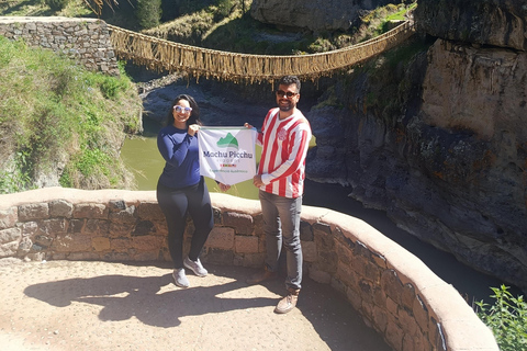 Qeswachaka – most Inków – prywatna wycieczka całodziennaQeswachaka Puente Inca – prywatna wycieczka na cały dzień