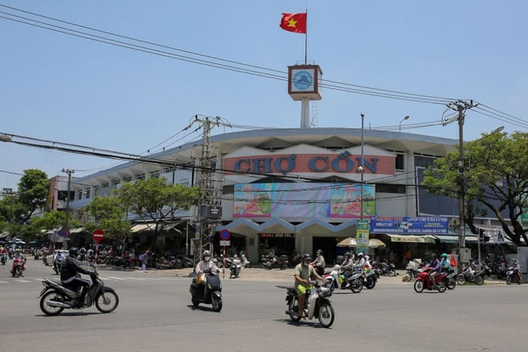 Ontdek het handtekeninggebied van Danang op de motor, een grappige tocht