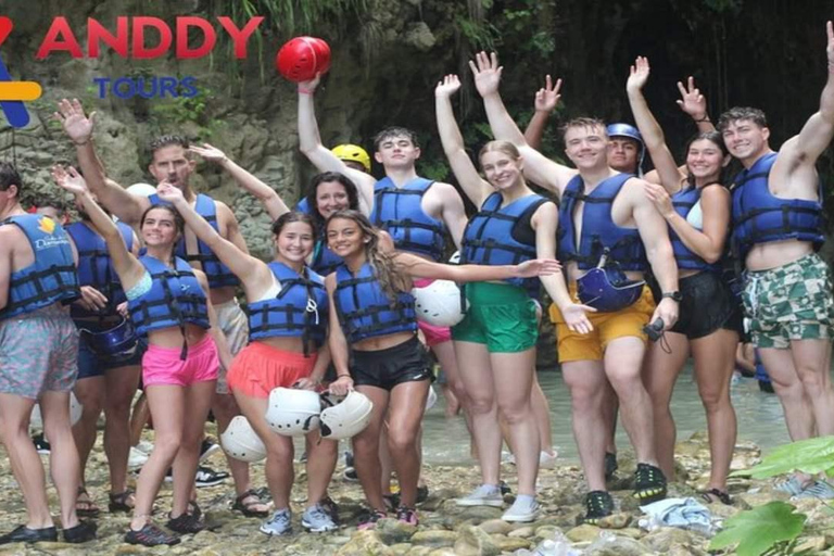 Privé: wandeltocht naar de Damajagua-watervallen en lunchPrivé: wandeltocht naar de watervallen van Damajagua en lunch