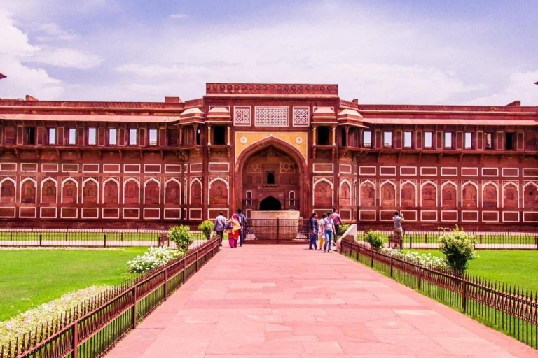 Z Jaipuru: 1-dniowa wycieczka do Tadż Mahal w AgrzeJaipur To Agra Same Day Taj Mahal Tour Przewodnik+Transport