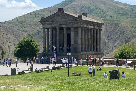 Excursion hivernale privée d'une journée à Khor Virap, Garni et Geghard