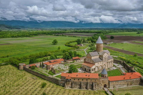 Tbilisi: Unique Kakheti Tour: Telavi, Winery & Monasteries