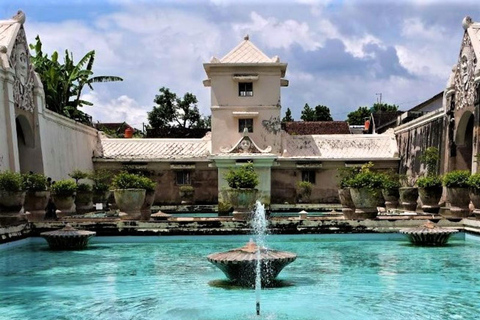 Yogyakarta Private Tour Prambanan Temple and Sultan Palace