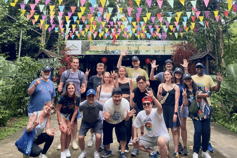 Phong Nha–Ke Bang: 2-daagse grotten- en avonturentocht2D1N Phong Nha - Ke Bang Tour - Afzetten in Hue