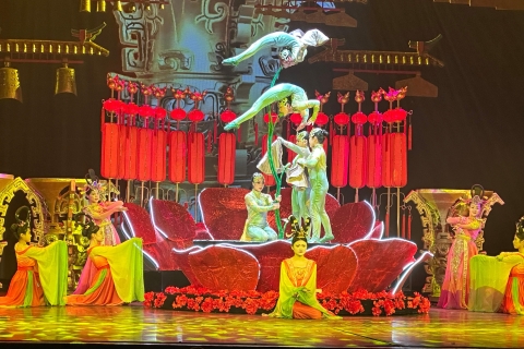 Pékin : Billet pour le spectacle acrobatique avec transfert et optionsHot pot/Dim Sum/Canard de Pékin Dîner+Spectacle+Transfert