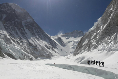 Island Peak (6,189m) Climbing