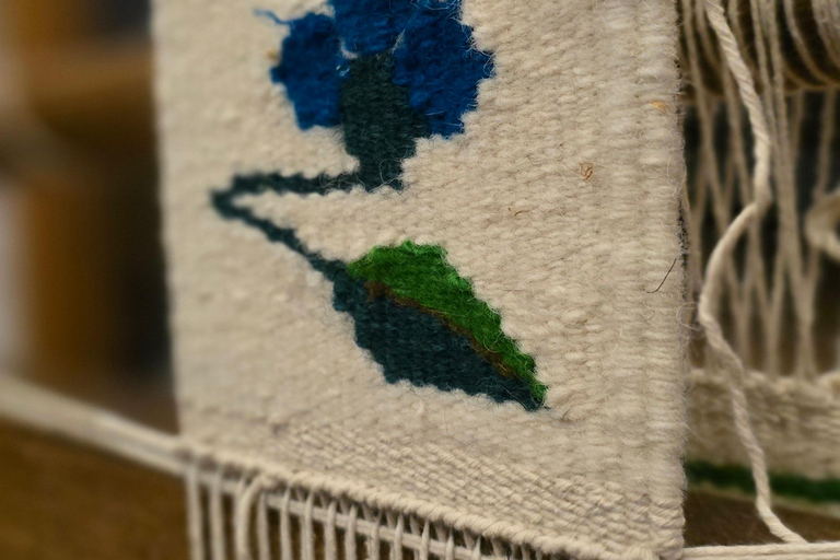 Hanul Vatra: Oltenian Fabric Weaving Workshop