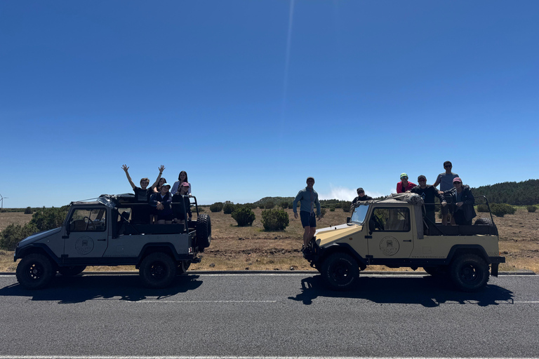 West Jeep tour Madeira: Fanal, Seixal beach, Vulcaninc Pools