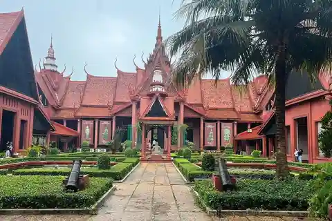 Full Day Phnom Penh Private Tour With Tour Guide