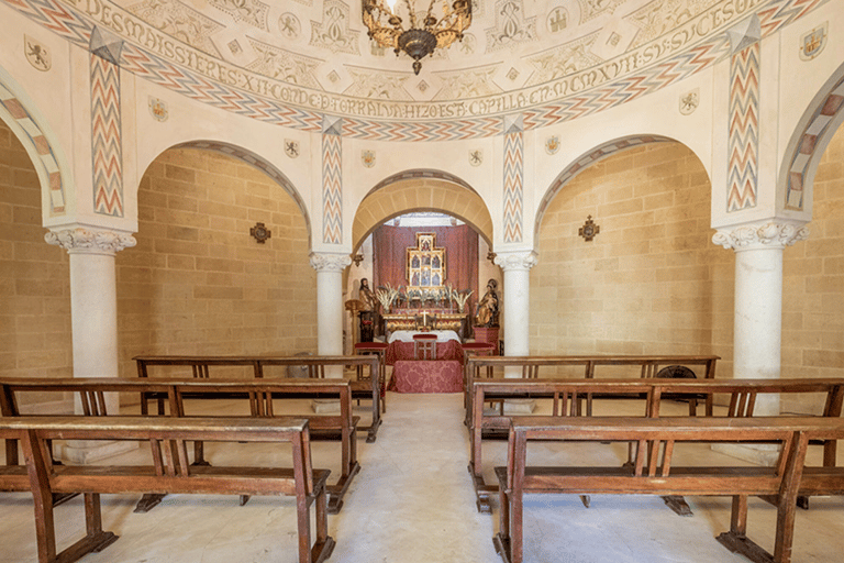 Córdoba: Almodóvar del Río Castle Exclusive Private Tour