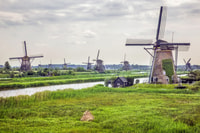 Rotterdam, Kinderdijk Windmill Village Entrada de la aldea - Housity