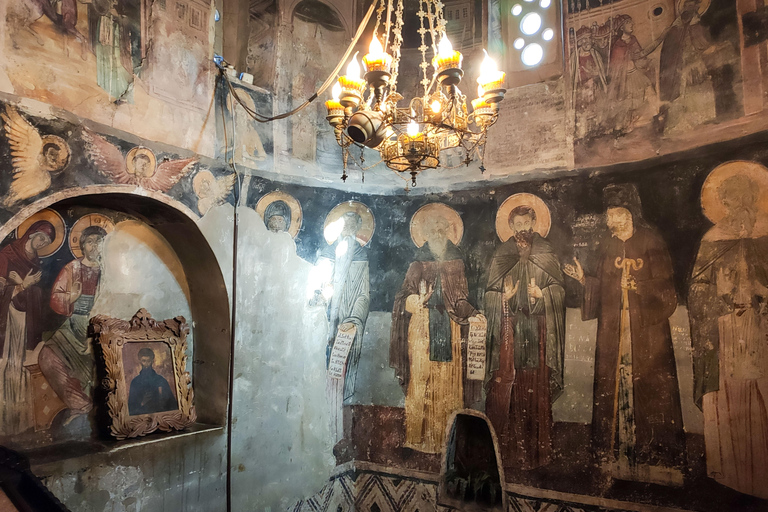 Depuis Tirana : Excursion dans la ville d&#039;Ohrid et le monastère de Saint Naum