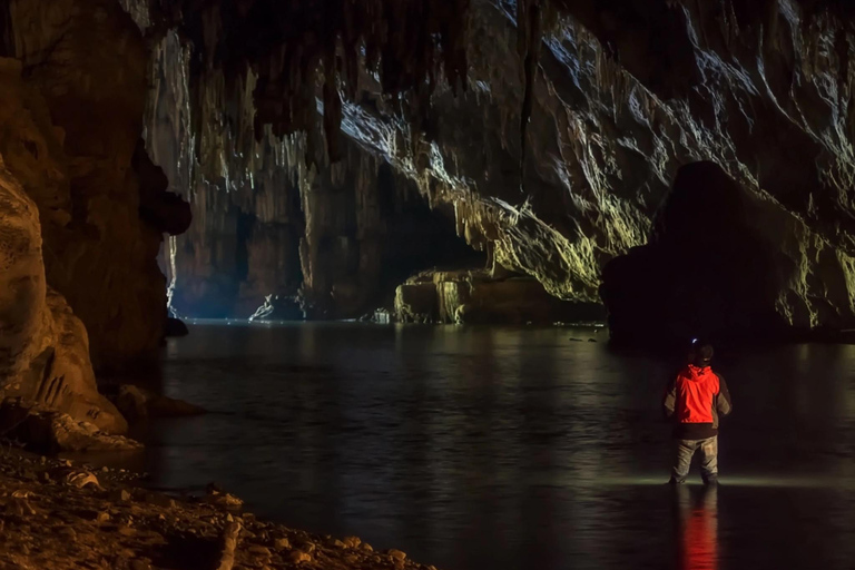 Krabi : excursion sur l&#039;île de James Bond et à Phang Nga en bateau à longue queueTour en bateau à longue queue dans la baie de Phang Nga